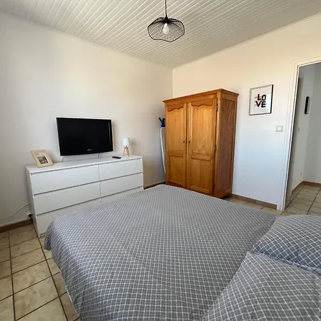 Tatil Evi Appartememt Pres De La Avec Terrasse N1 *