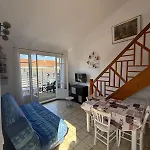 Appartememt Pres De La Avec Terrasse N1 *
