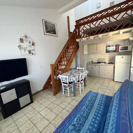 Appartememt Pres De La Avec Terrasse N1 *