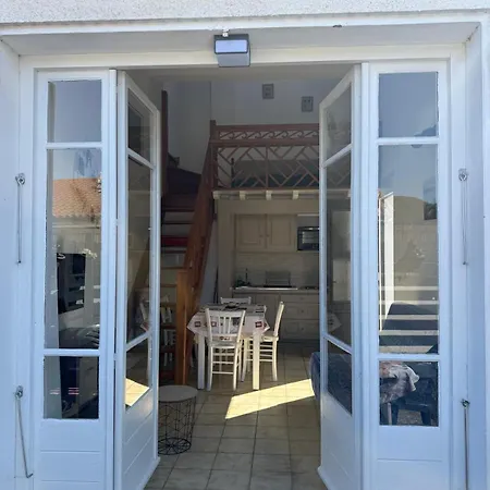 Appartememt Pres De La Avec Terrasse N1 Prázdninový dům
