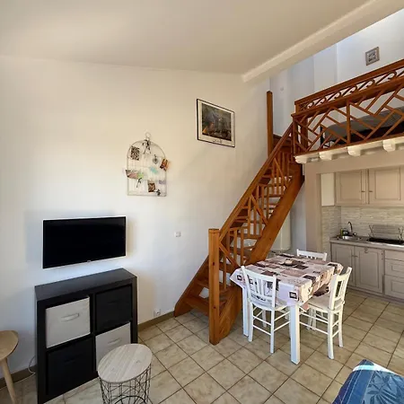 Prázdninový dům Appartememt Pres De La Avec Terrasse N1 *